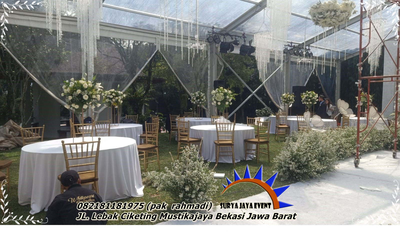 SEWA KURSI TIFFANY KAYU SENAYAN JAKARTA SELATAN