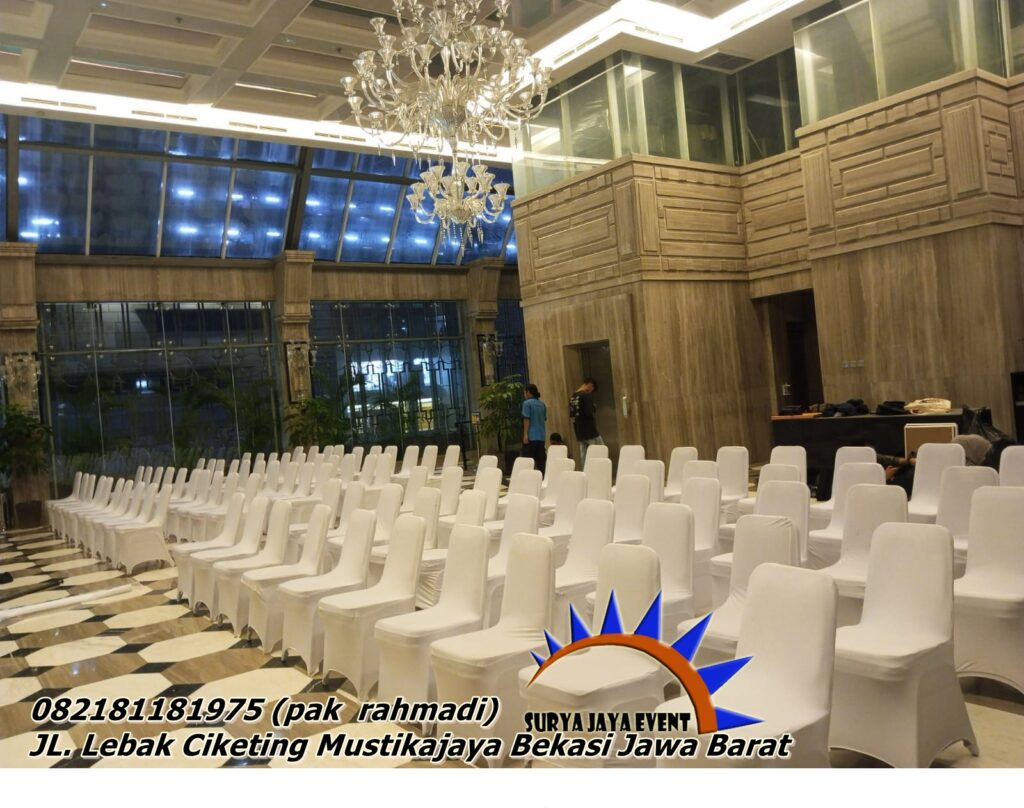 MENYEWAKAN KURSI FUTURA KEBON KELAPA GAMBIR JAKARTA PUSAT