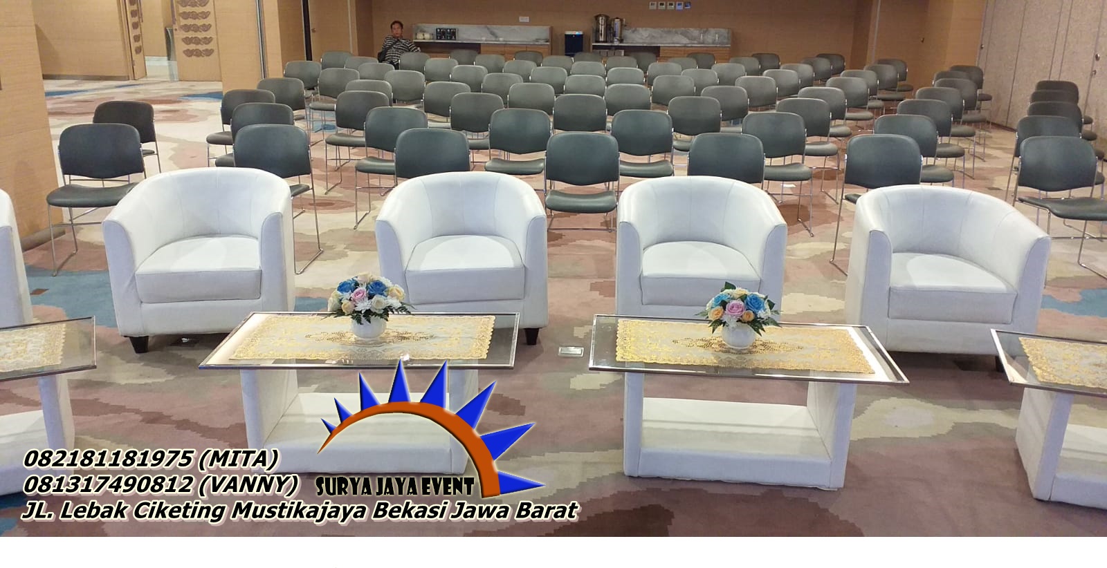 SEWA SOFA OVAL PUTIH KAWASAN GIIC CIKARANG BEKASI