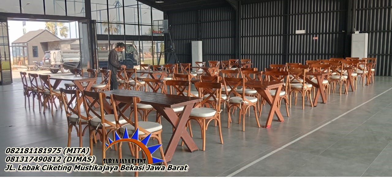 MENYEWAKAN KURSI CROSSBACK NEGLASARI TANGERANG