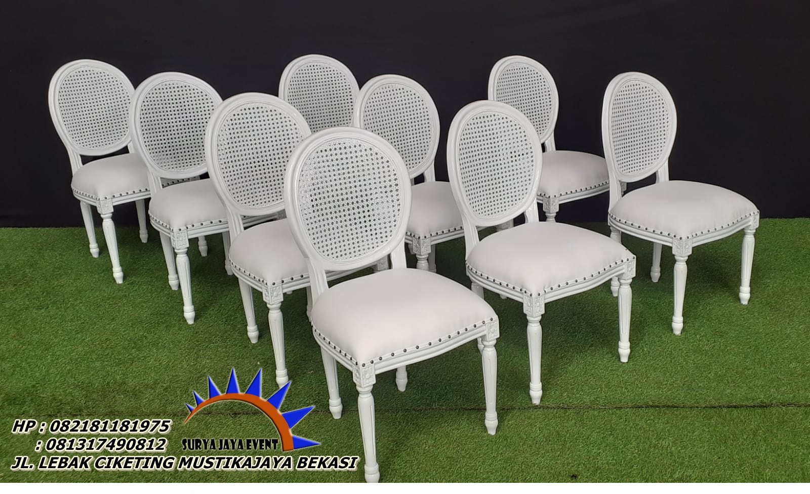DIRENTALKAN KURSI RUSTIC PUTIH MEWAH JAKARTA UTARA