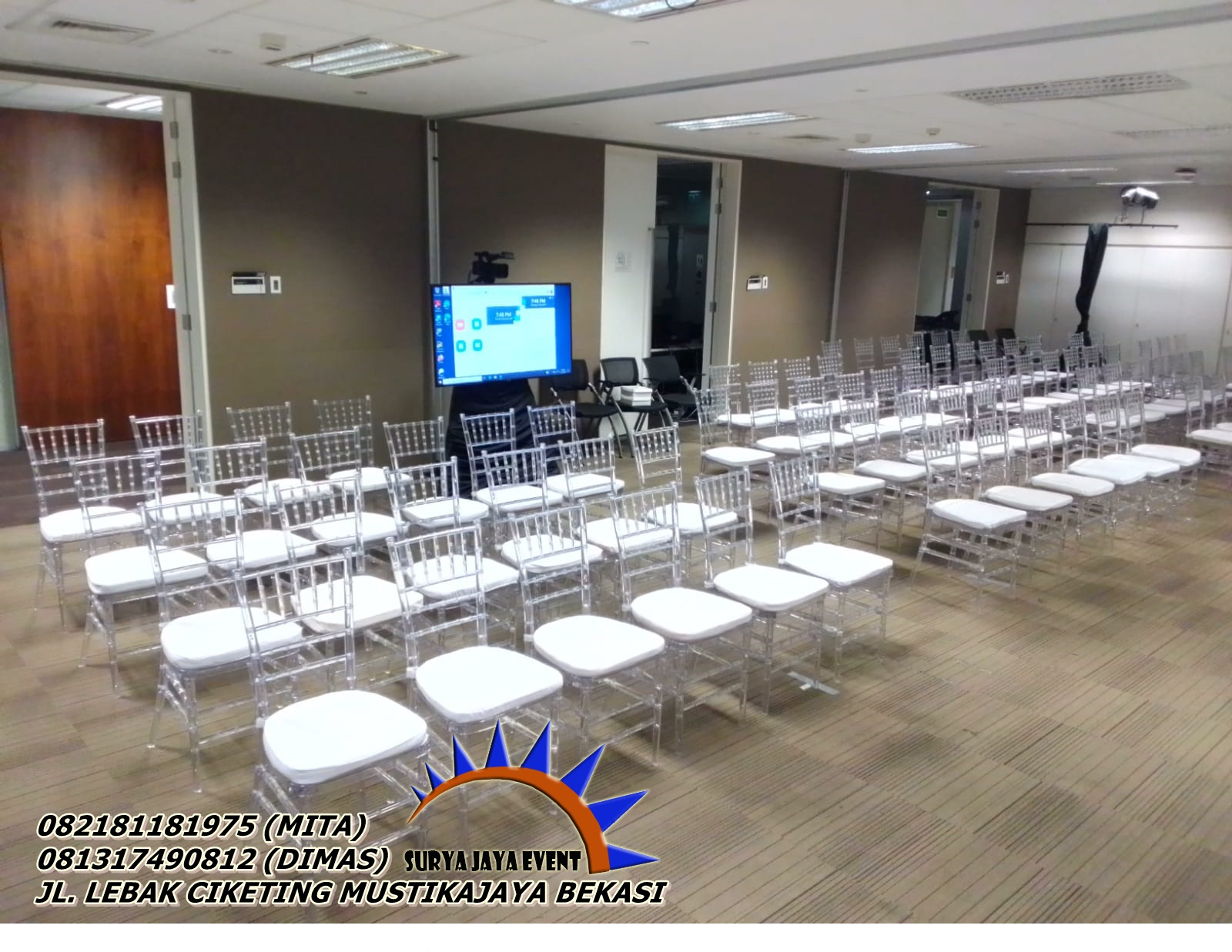 TEMPAT SEWA KURSI ACRYLIC TIFFANY MEWAH JAKARTA