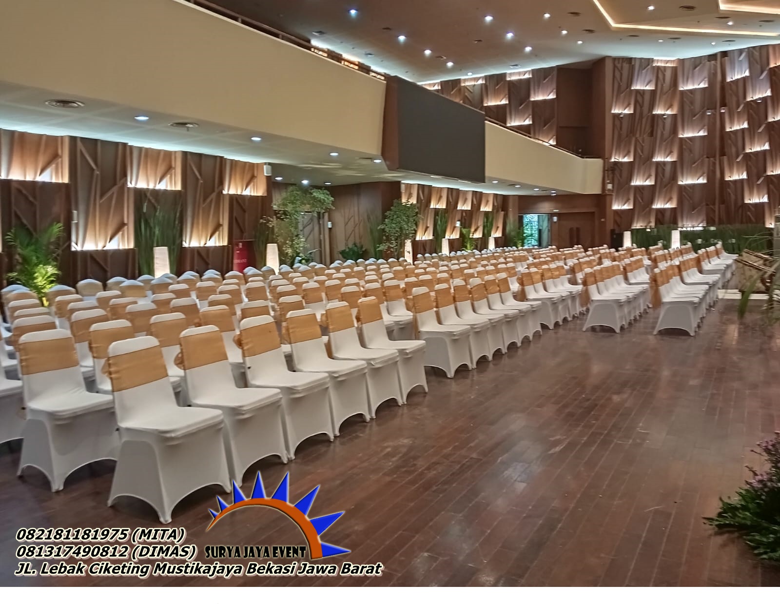 DISEWAKAN KURSI SUSUN COVER SIAP KIRIM BEKASI UTARA