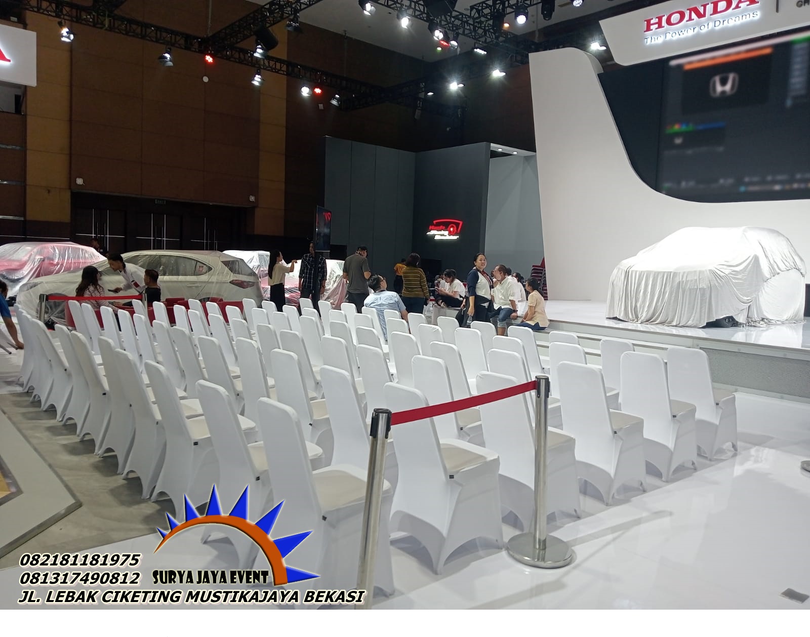 SEWA KURSI SUSUN COVER SIAP KIRIM AREA BEKASI TIMUR