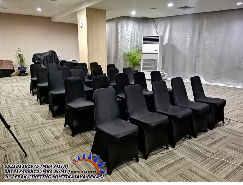 Sewa Kursi Futura Cover Ketat Beragam Pilihan Warna di Jakarta