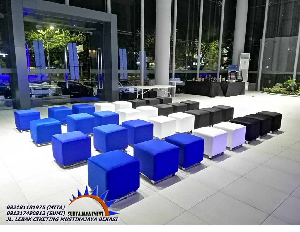 Sewa Puff Type Kursi Kotak Cover Warna-warni Jakarta