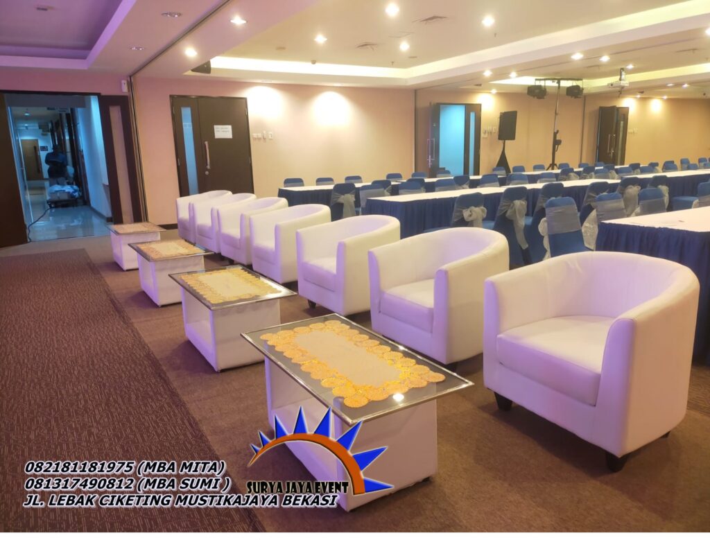 Sewa Sofa Oval Hitam Putih Terdekat Area Jakarta