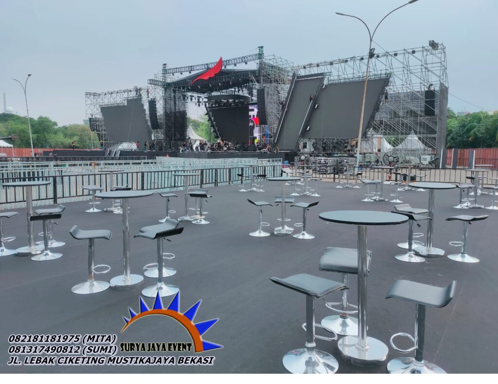 Menyewakan Barstool Cowboy, Kotak Dan Silinder Area Jakarta