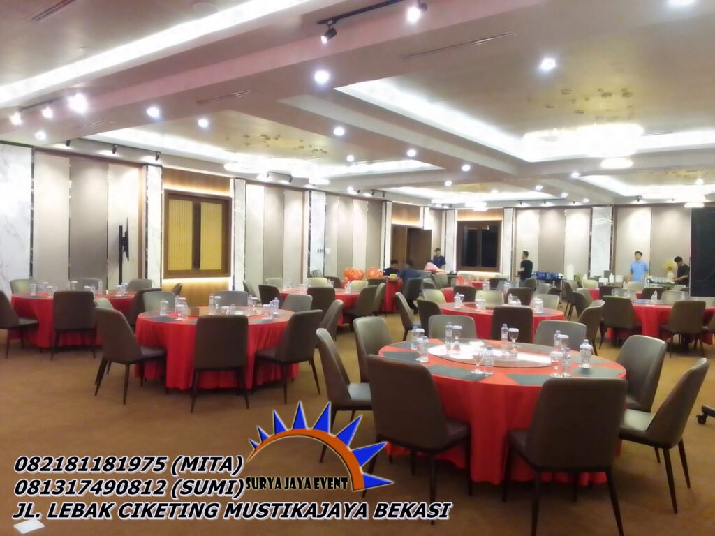 Sewa Meja Bulat D180cm Lengkap Lazy Suzan di Jakarta