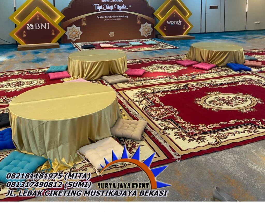 Rental Permadani Merah Dan Meja Lesehan Bulat di Jakarta